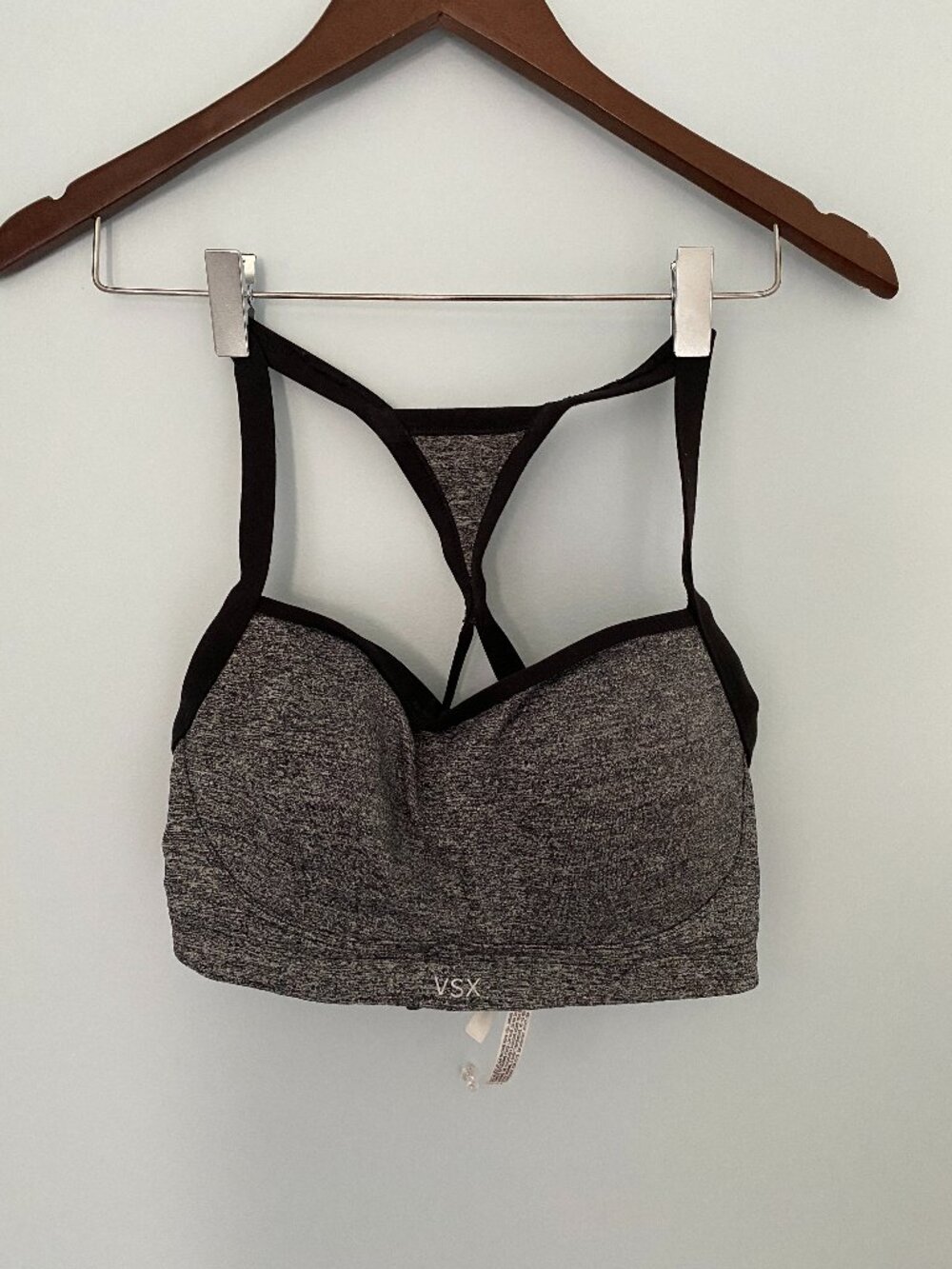 Victoria's Secret VS Sport Underwire Sports Bra